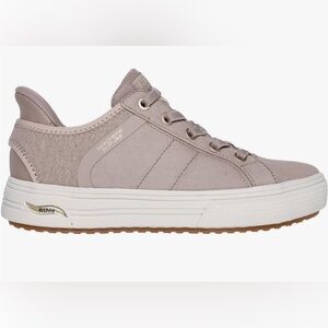 🔥 Skechers Women's Hands-free Casual Sneakers